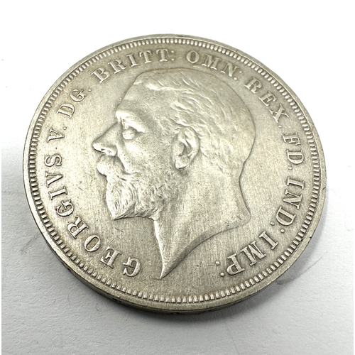 389 - 2 silver 1935 george V crowns