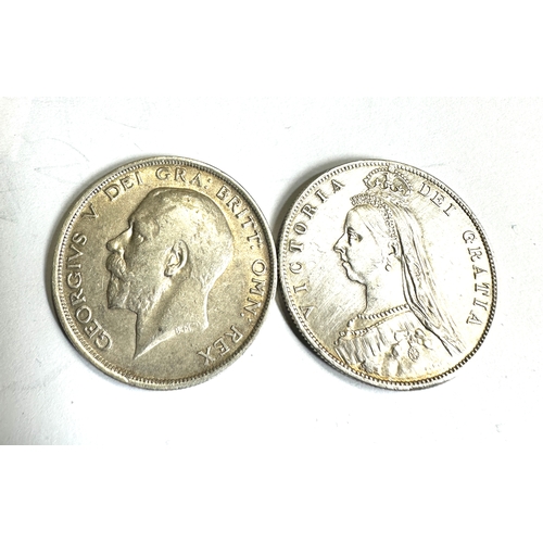 390 - 2 silver half crowns 1915 & 1887