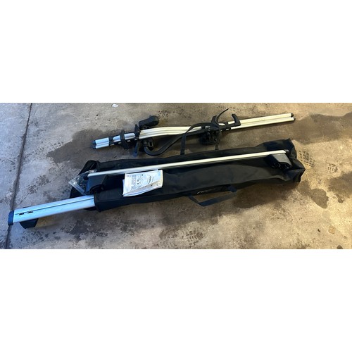 141 - Audi cycle rack and roof bars, thule