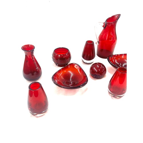 216 - Selection of ruby red glassware