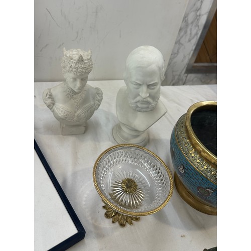 209 - Selection of miscellaneous inclucdes busts, clocks, vases etc