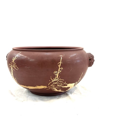 532 - Oriental clay pot, measures approximately 6 inches tall 10 inches diameter