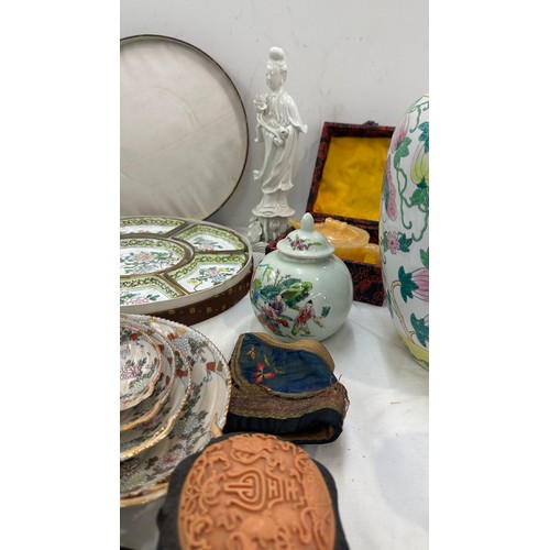 205 - Selection of oriental items includes cased set, vase, figures etc