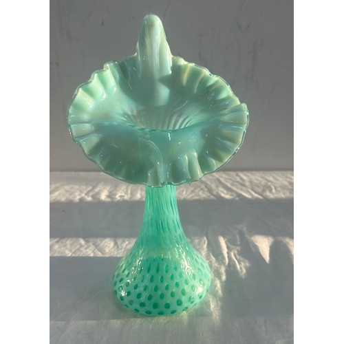 527A - Signed Fenton pulpit vase 11 inches tall