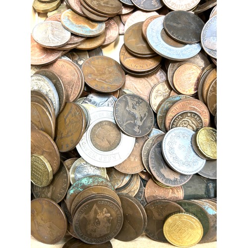 472 - Selection of vintage and later coins