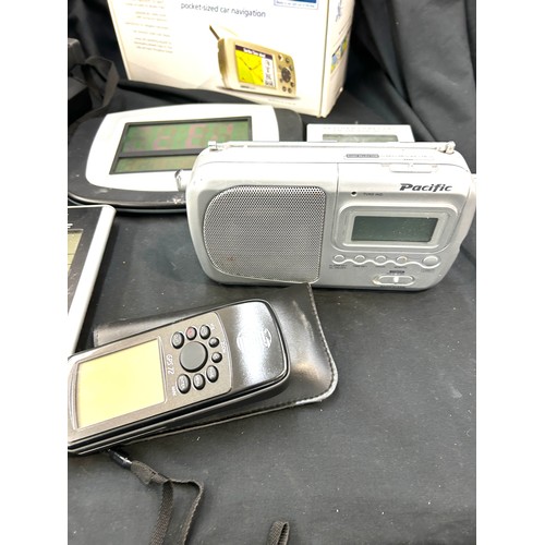 192 - Selection of electrical includes Polaroid, camera, portable DVD player etc, untested