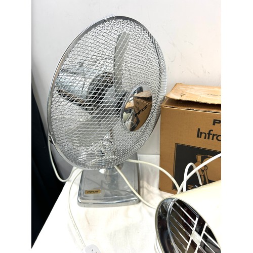 159 - Pifco infra-tonic heat lamp and a pifco fan, untested