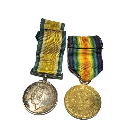 370 - WW.I Medal Pair. Named. 1086 Pte. E.F. Underwood. Beds Yeo.