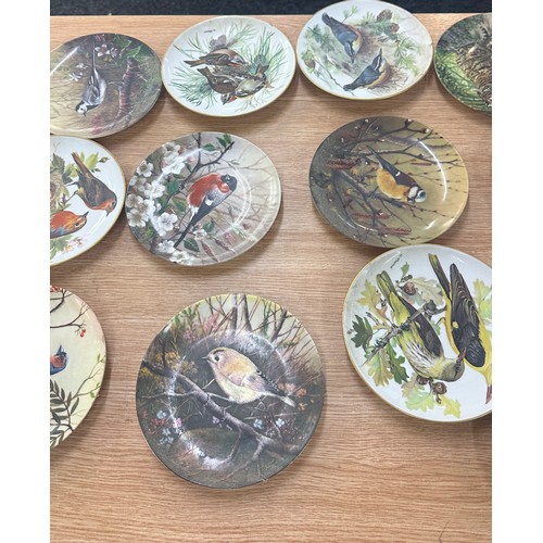 141A - Selection of Bird scene collectors plates