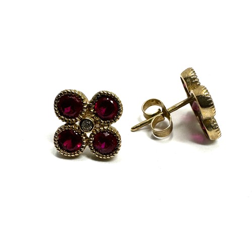 98 - 9ct gold synthetic ruby & white gemstone cluster stud earrings (2.3g)