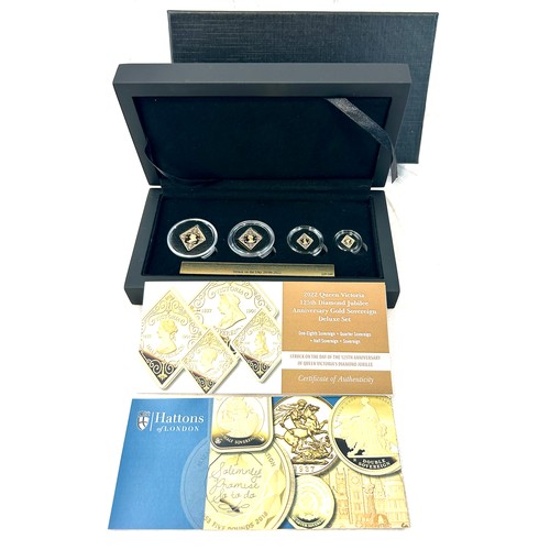 361 - 2022 Queen Victoria 125th Diamond Jubilee Anniversary 22ct Gold Sovereign Deluxe Set, comprising Gol... 