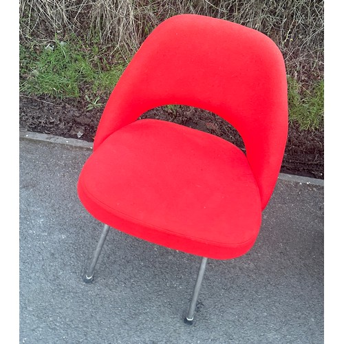 324 - Retro style chair