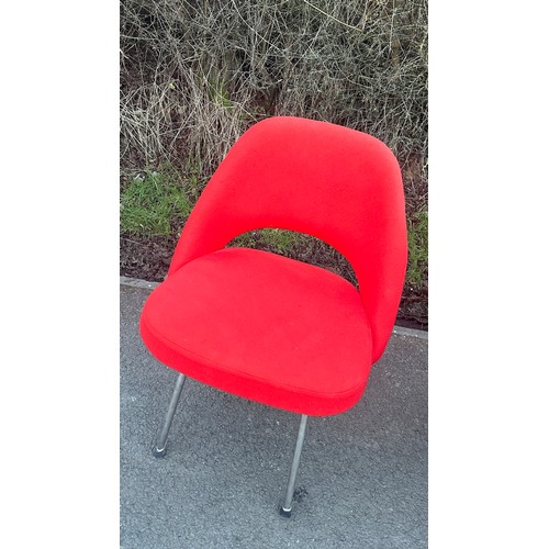 324 - Retro style chair