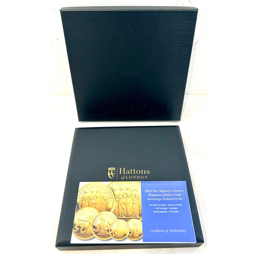 364 - Hattons of London cased 22ct, 2022 Her Majestys Graces Platinum jubilee gold definitive sovereign pr... 