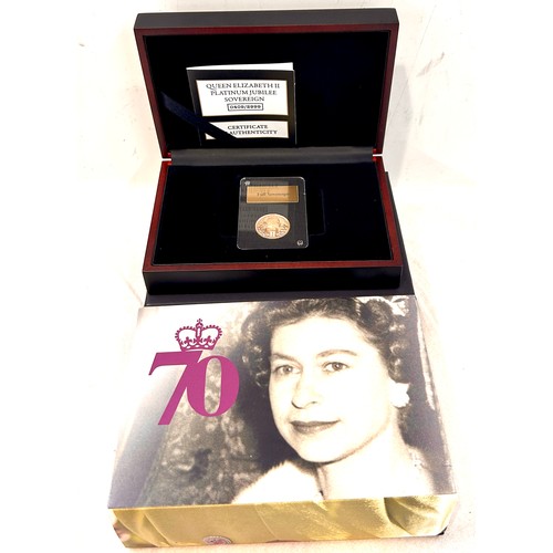 365 - The London Mint cased 2022 Queen Elizabeth II platinum jubilee 22ct sovereign, limited edition proof... 