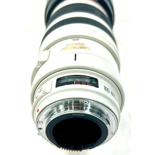 486 - Canon EF 100-400mm Image Stabiliser F4.5-5.6 L IS USM Lens Caps and Hood EOS wit tripod mount ring, ... 