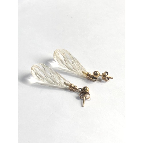 390 - 9ct gold crystal earrings weight 5g