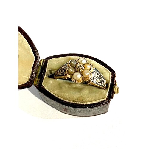 393 - Antique Georgian mourning ring with split pearls & diamonds with glass covered hair panel with split... 