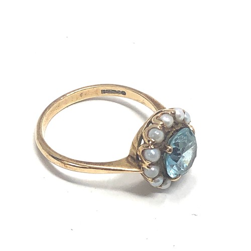 403 - 9ct Gold Zircon & Seed Pearl Ring, (3.1g) missing pearl