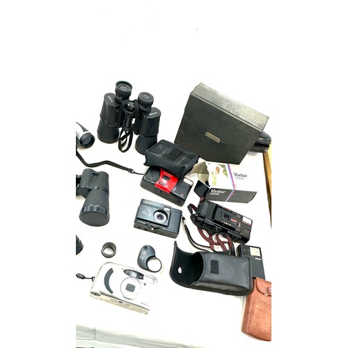 181 - Selection of assorted cameras and binoculars