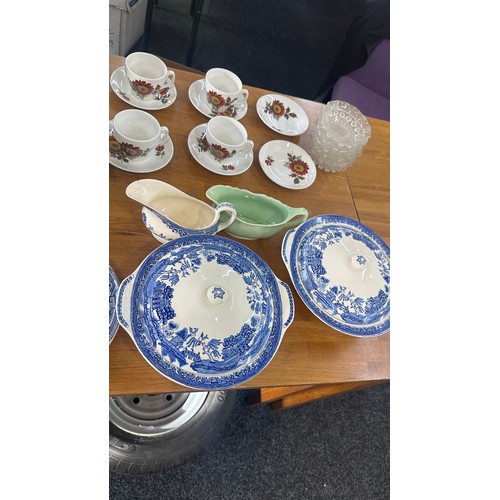 148 - Large selection of miscellaneous includes blue and white, The grip stand mixing bowl etc