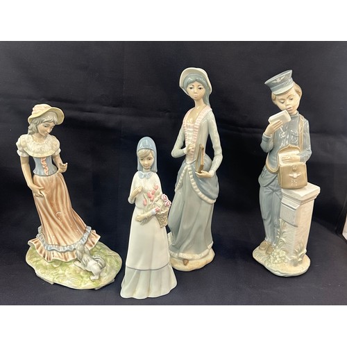 447 - Selection of 4 Spanish figures includes Nao, Valencia etc