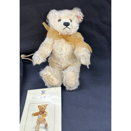 71 - Steiff Hamleys memories teddy bear 661730, 27 cm tall