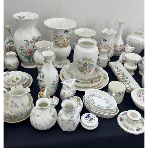 172 - Large selection of Ainsley collectable porcelain to include Cottage garden, Pembroke etc