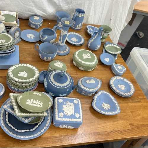 208 - Large selection of Wedgwood Jasperware, blue and green