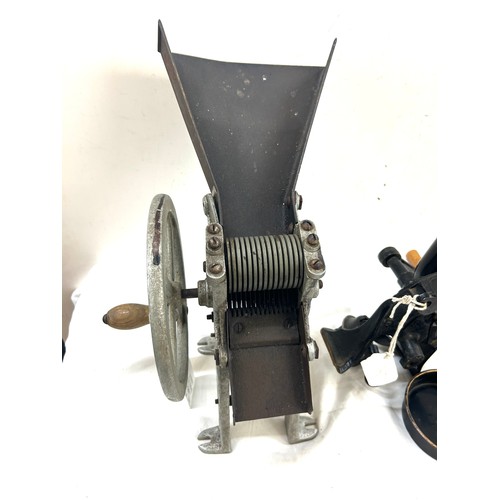 262 - Antique pasta making machine, 1920's coffee grinder