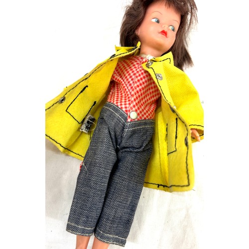 60 - Pedigree Sindy, early patch brunette dolls with painted eyebrows, eyes and lips, hair has been cut