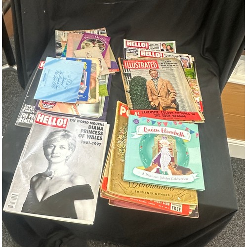 154 - Selection of vintage Royal magazines to include Hello etc