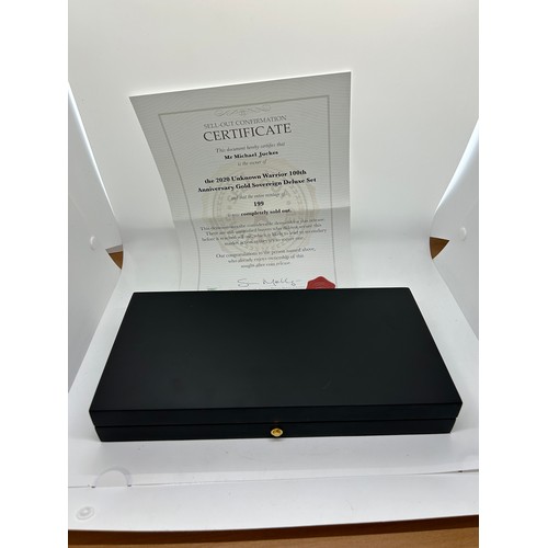 410 - Cased Hattons 2020 22 carat Unknown warrior 100th anniversary gold deluxe sovereign proof set, coins... 