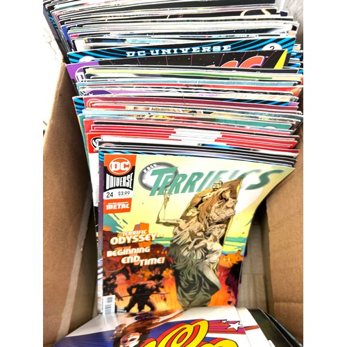 240 - Large selection of a variety of comics to include DC, Project Super powers, The Wake etc approx 300+... 