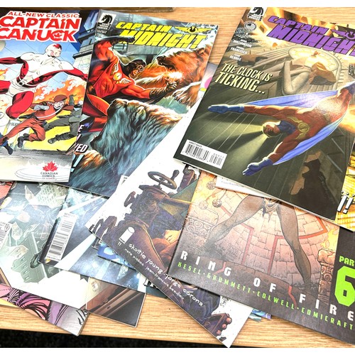 206 - Large selection of comics to include Captain Midnight, Hexware, High roads etc approx 300+ comics