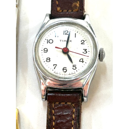 553 - Selection of 3 vintage watches includes Ingersoll, Timex etc