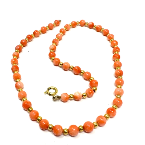 62 - 9ct gold coral & gold bead choker necklace measures approx 40 cm long weight 11.5g