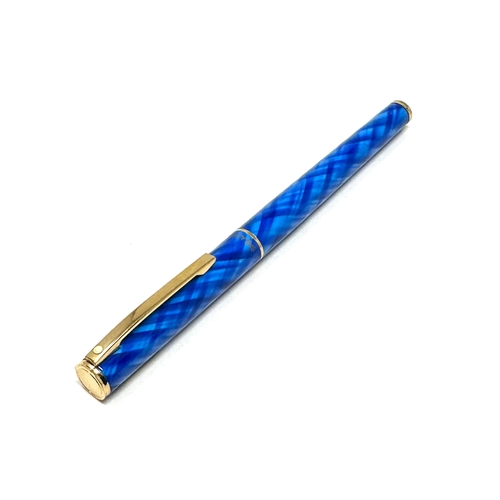 416 - Blue sheaffer usa fountain pen