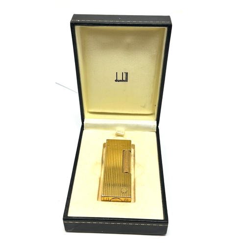 426 - Boxed vintage Dunhill lighter