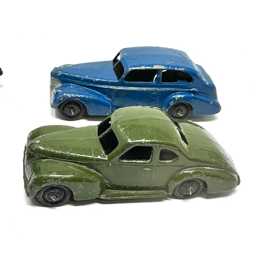 420 - 4 early dinky toys vehicles