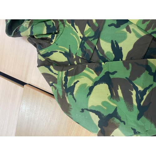 233 - Selection of Army Camo uniform size large