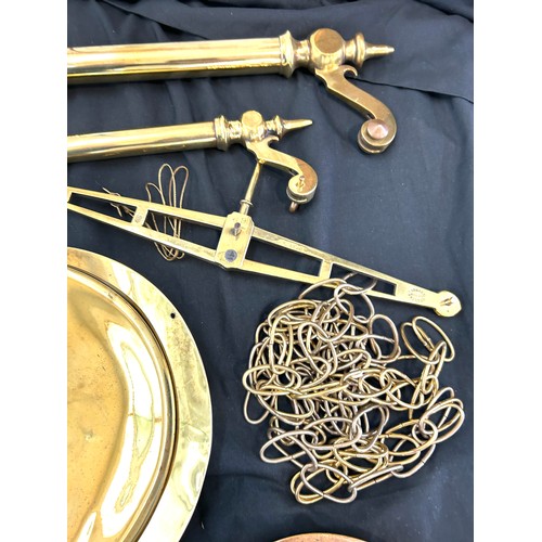 165 - Set of Brass avery scales