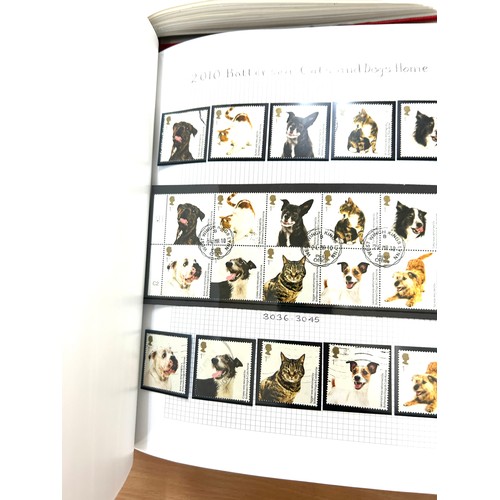 354 - Selection of 6 stamp albums to include Comics, birds, Winnie the Pooh etc