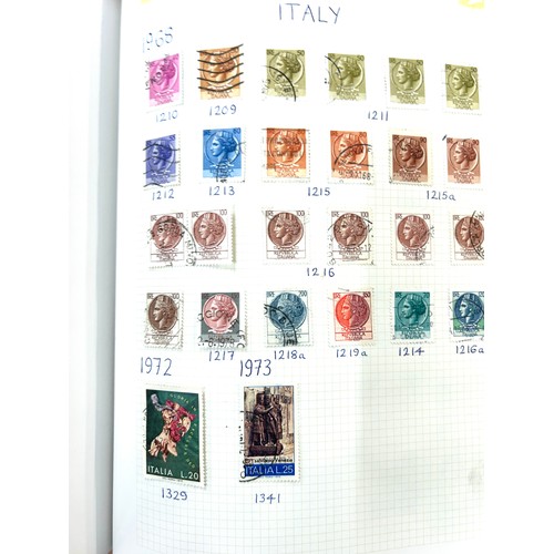 351 - Selection of 6 stamp albums to include Pub signs, 1971 Scotland, Italy etc