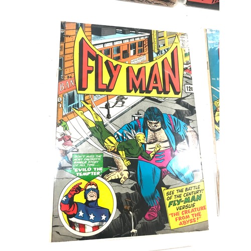 101 - Selection of vintage ' Flyman' comics approx 7 in total