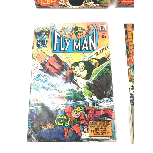 101 - Selection of vintage ' Flyman' comics approx 7 in total