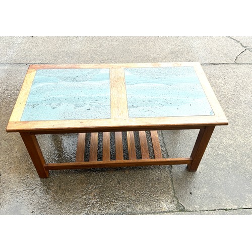 391 - Retro oak and slate coffee table measures approximately 18 onches tall 39 inches wide 20 inches dept... 