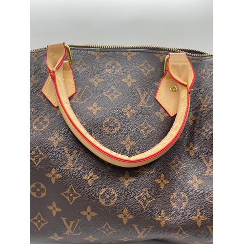 98 - Ladies handbag