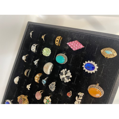 459 - Selection of costume jewellery rings approx 53 in total
Ring tray pictured not included