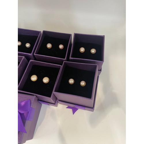 500 - Selection of boxed Nonnyl silver earrings and real fresh water pearls AAA